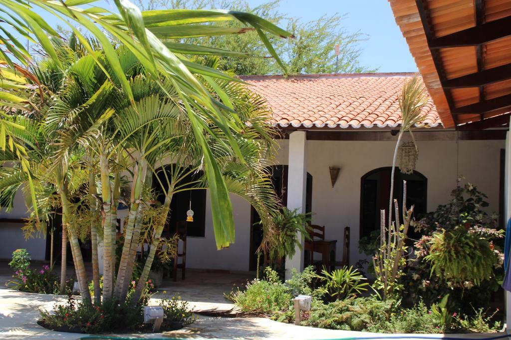 Pousada California Tia Lia Паракуру Екстериор снимка