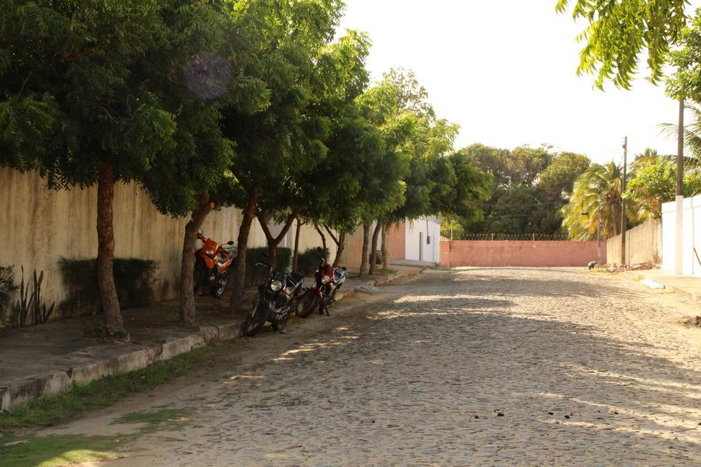 Pousada California Tia Lia Паракуру Екстериор снимка